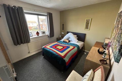 2 bedroom terraced house for sale, Harris Croft, Wem.