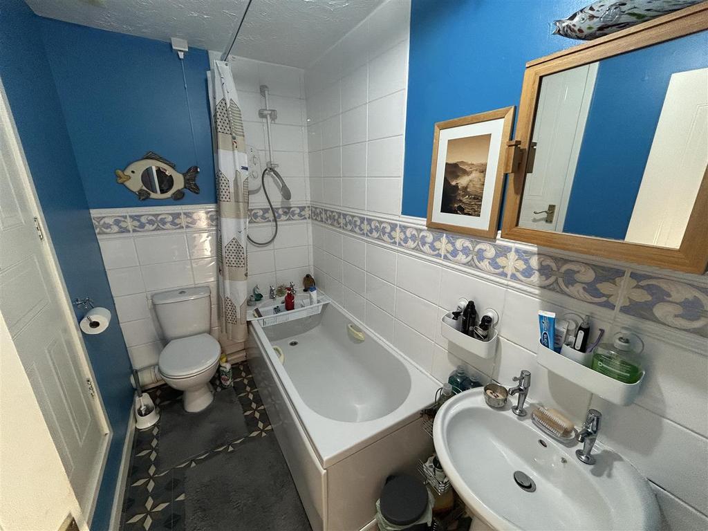 Bath.JPG