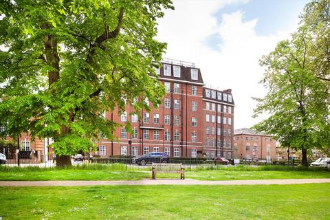 undefined, Heathfield Terrace, London W4