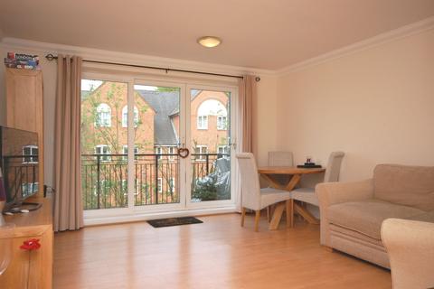 2 bedroom apartment for sale, Northway, Rickmansworth WD3