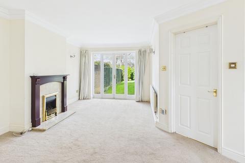 4 bedroom semi-detached house for sale, Kemsley Chase, Farnham Royal, Buckinghamshire, SL2