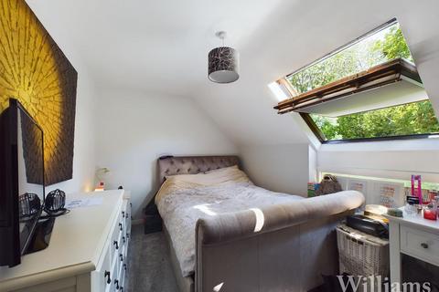 undefined, Baker Street, Aylesbury HP18