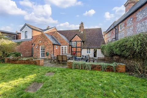 undefined, Middlebridge Street, Romsey, Hampshire