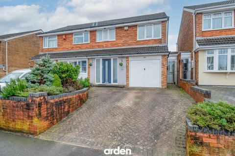 Pinewood Drive, Birmingham, B32