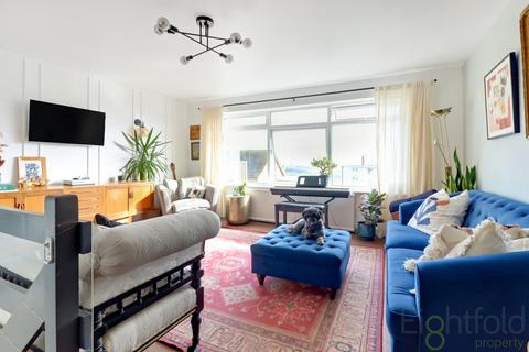 4 bedroom terraced house for sale, Slinfold Close, Brighton, East Sussex