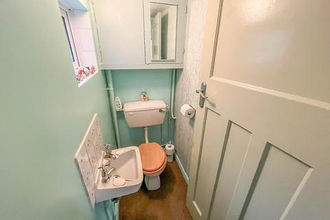 3 bedroom semi-detached house for sale, Warren Road, Hillmorton, Rugby, CV22