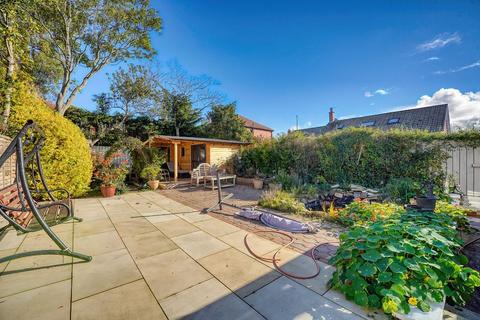 3 bedroom semi-detached bungalow for sale, 79 King George Road, South Shields