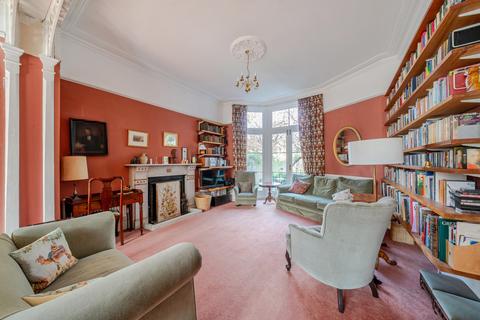 5 bedroom semi-detached house for sale, Micheldever Road, Lee