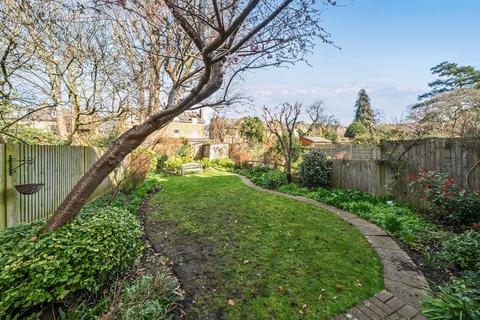5 bedroom semi-detached house for sale, Micheldever Road, Lee