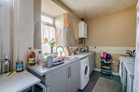 2 bedroom terraced house for sale, Dawson Street, Bradford, BD4