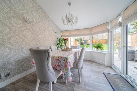 3 bedroom semi-detached house for sale, Plover Way, BEDFORD