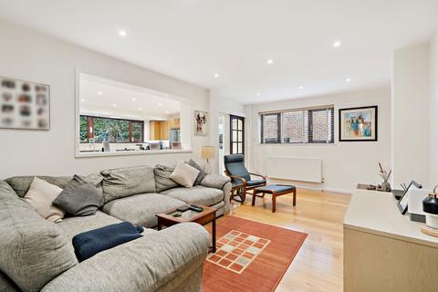 4 bedroom detached house for sale, The Covert, Northwood HA6