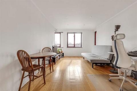 1 bedroom flat to rent, Wapping High Street, London E1W