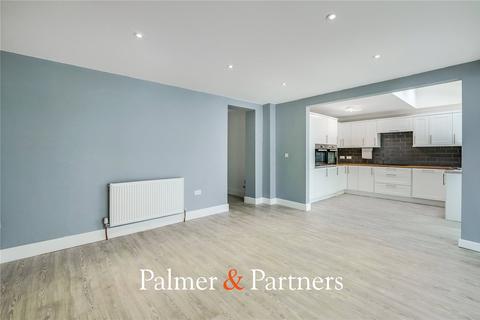 4 bedroom semi-detached house for sale, Ash Grove, Essex CM2