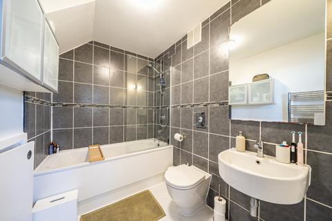 1 bedroom flat for sale, Bloomfield Road, Woolwich, London, SE18