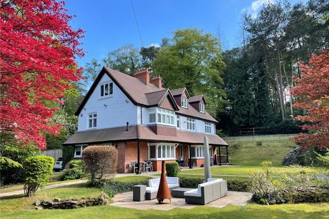 5 bedroom detached house for sale, 6 Longdown Close, Lower Bourne, GU10