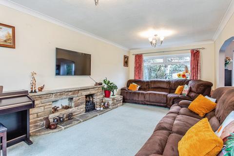 undefined, Plymtree, Thorpe Bay, SOUTHEND-ON-SEA, Essex, SS1