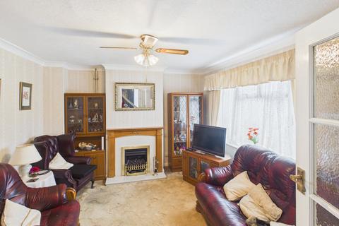 3 bedroom semi-detached house for sale, Keepers Farm Close, Windsor, Berkshire, SL4