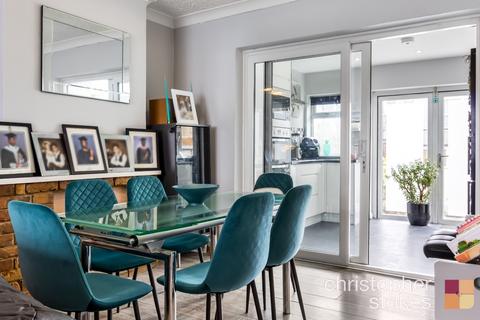 3 bedroom terraced house for sale, Bedford Crescent, Enfield, Greater London, EN3 6JU