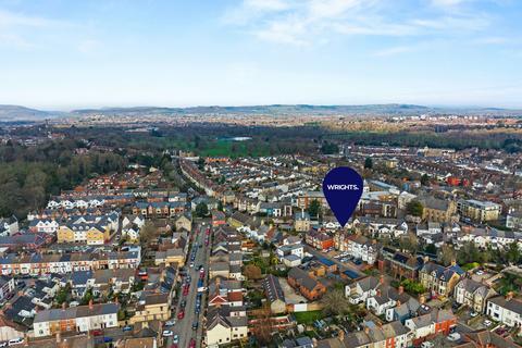 3 bedroom duplex for sale, 104 Llandaff Road, Cardiff CF11