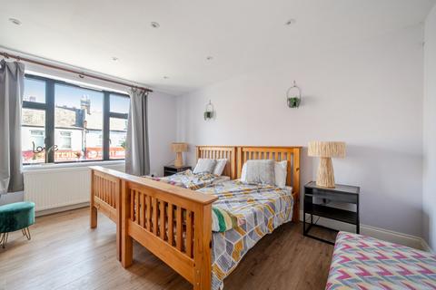 undefined, Dudden Hill Lane, London, NW10