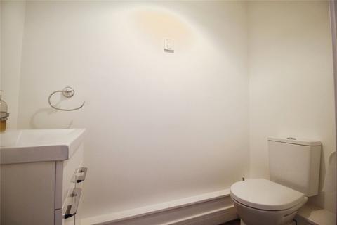 3 bedroom terraced house to rent, Brooks Avenue, Holsworthy, Devon