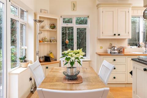 undefined, Watton Road, Knebworth, Hertfordshire, SG3