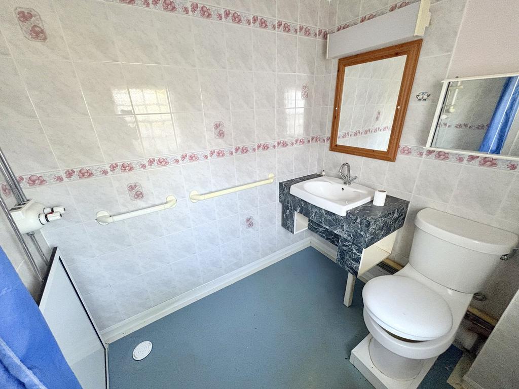 Ground floor wet room