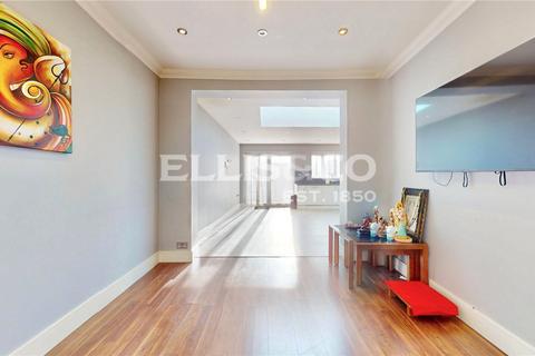 4 bedroom end of terrace house for sale, Victor Grove, Wembley, HA0