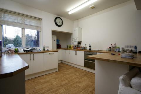 6 bedroom terraced house to rent, Bournbrook Road, Birmingham B29