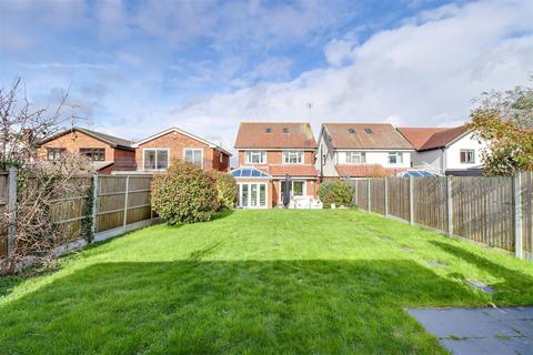 undefined, Briarwood Drive, Leigh on sea SS9