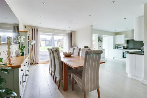 undefined, Briarwood Drive, Leigh on sea SS9