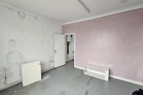 1 bedroom flat for sale, Commercial Road, Resolven, Neath, Neath Port Talbot.