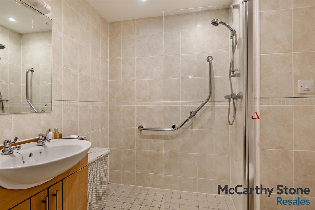 8680499-interior02-800.jpg