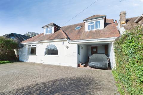 4 bedroom detached house for sale, Christchurch Road, West Parley, Ferndown