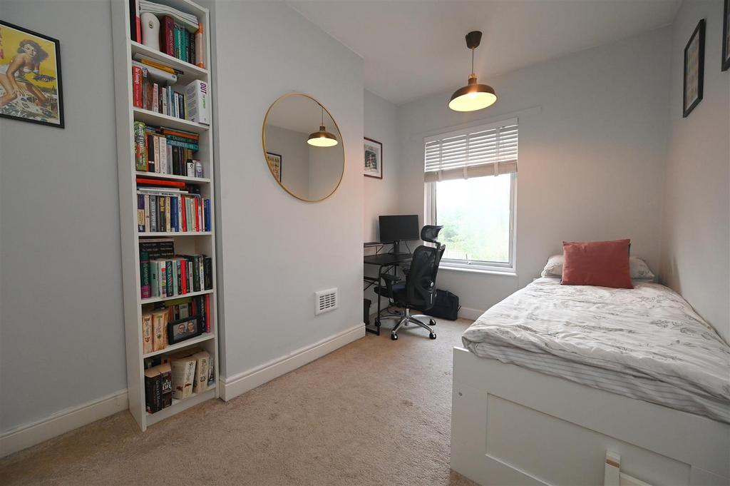 Bedroom2.JPG