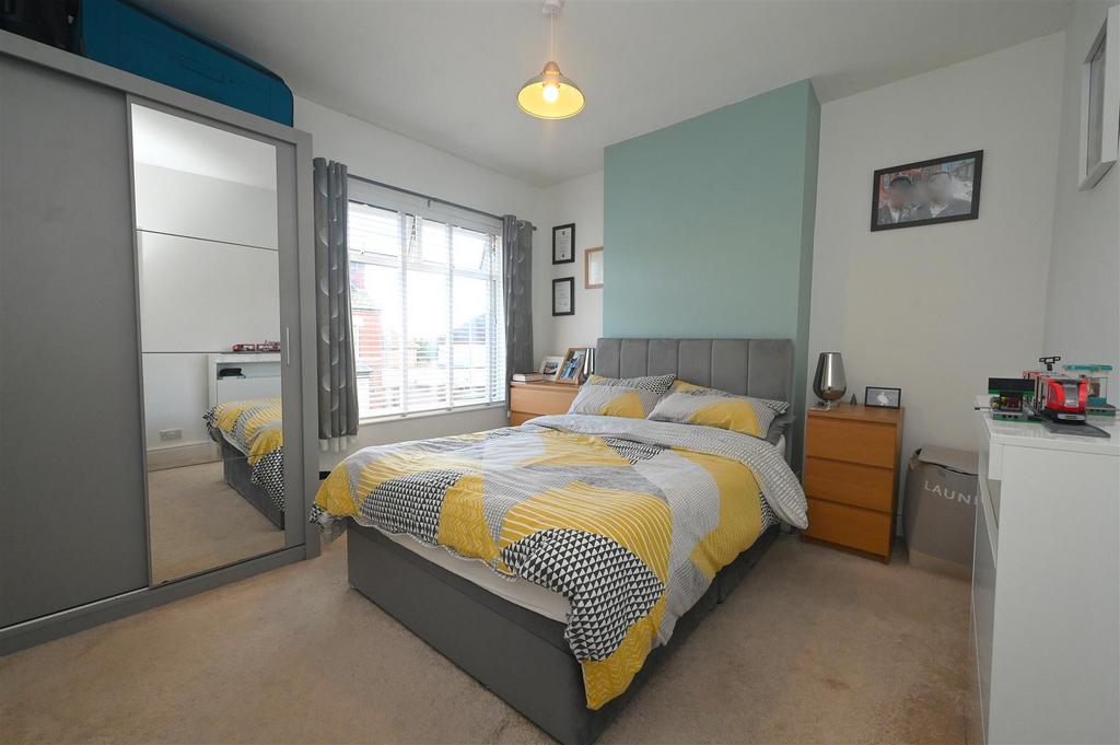 Bedroom1.JPG