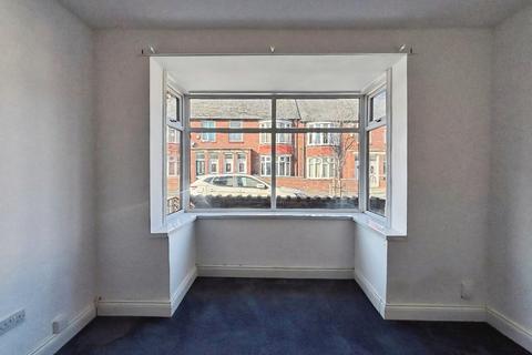 2 bedroom ground floor flat for sale, Gordon Road, South Shields