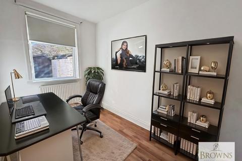 2 bedroom ground floor flat for sale, Gordon Road, South Shields