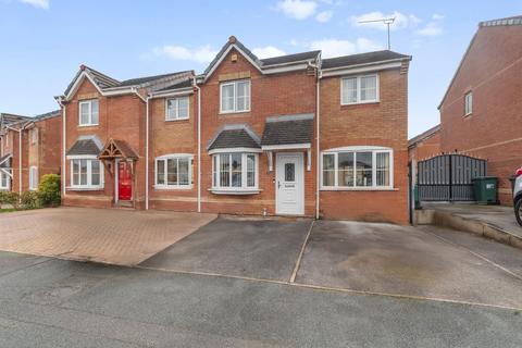 undefined, Avery Close, Warrington, WA2