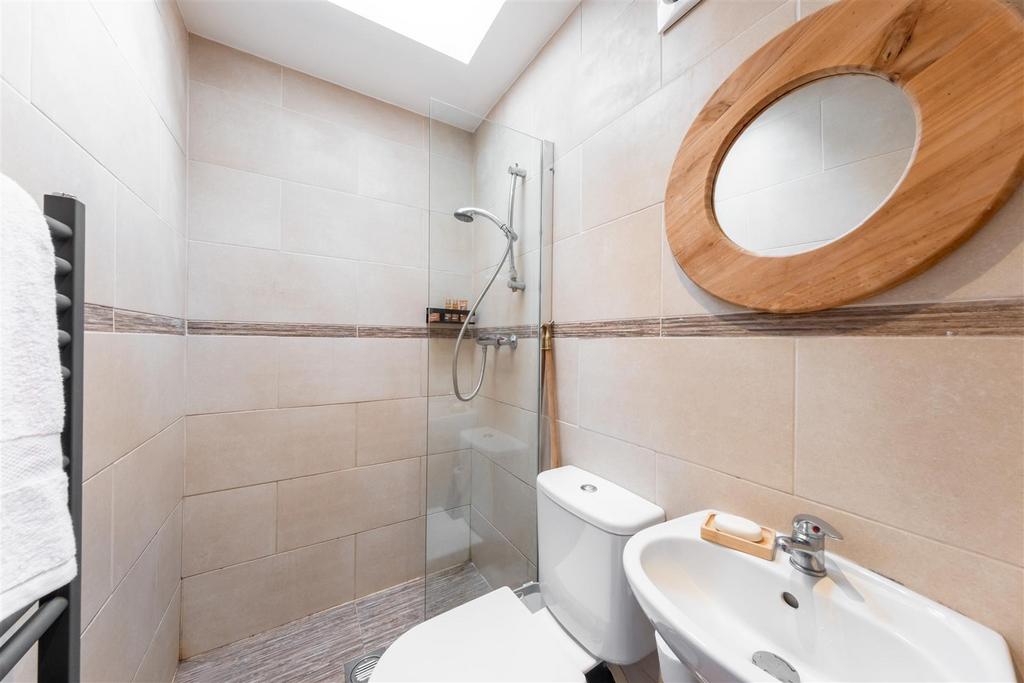25 Brown Heath Road-013.jpg
