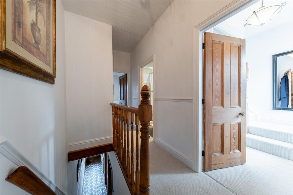 25 Brown Heath Road-032.jpg