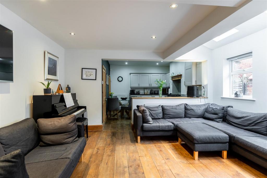 25 Brown Heath Road-007.jpg