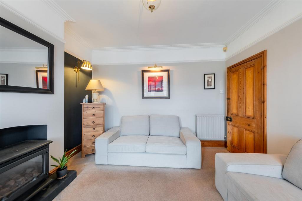 25 Brown Heath Road-019.jpg