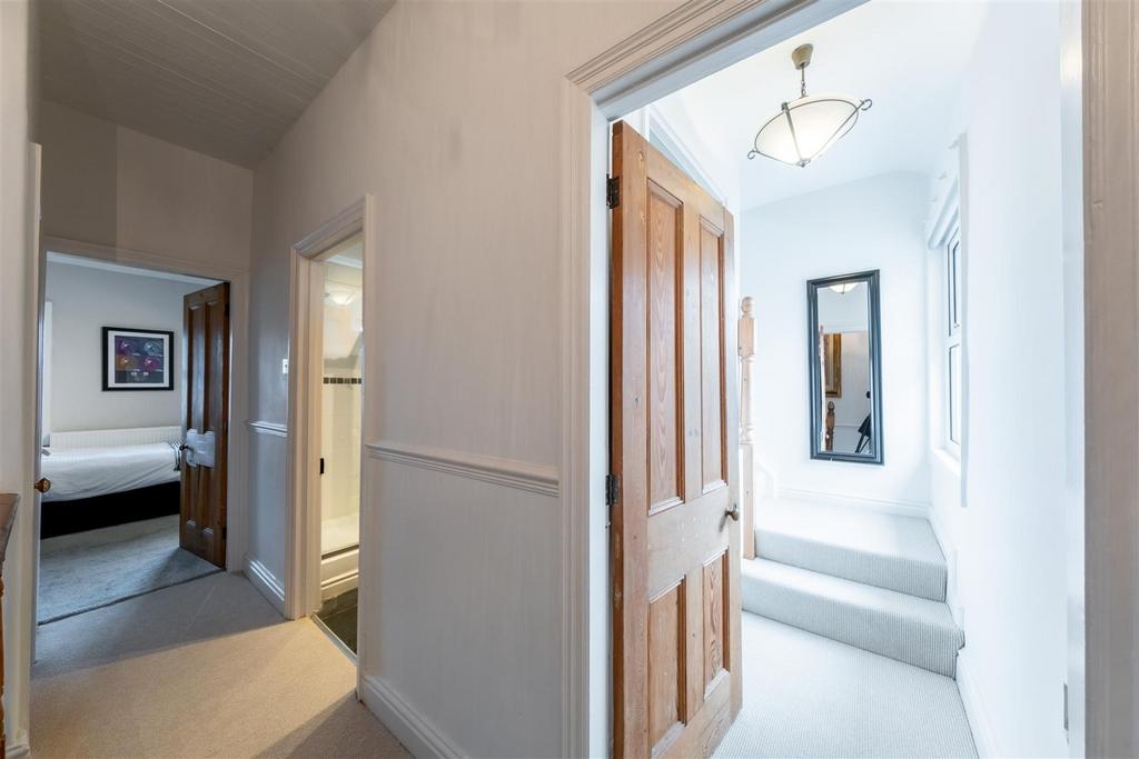25 Brown Heath Road-033.jpg