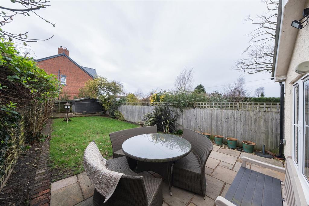 25 Brown Heath Road-038.jpg