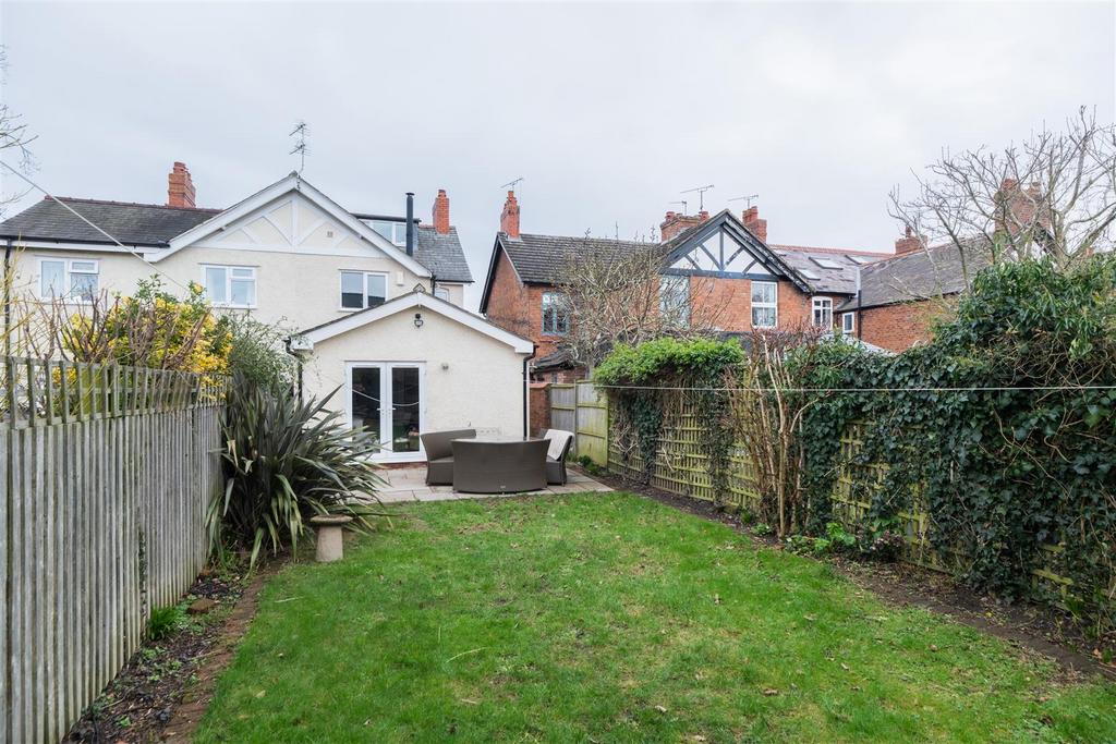 25 Brown Heath Road-042.jpg