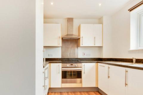 2 bedroom apartment to rent, Essex CO2