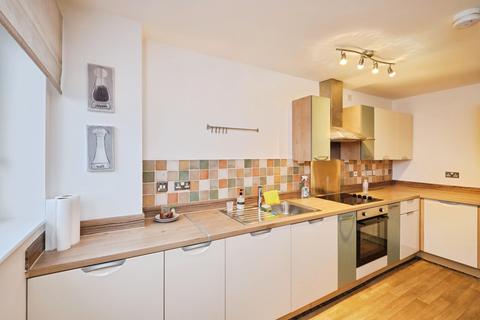 2 bedroom flat for sale, Bell Barn Road, Birmingham, West Midlands, B15