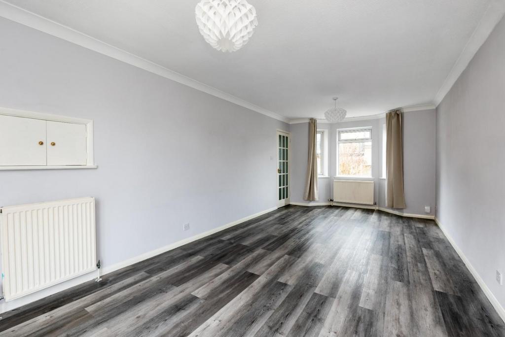 1 Elliston Drive, Bath, BA2 1 LU-3.jpg